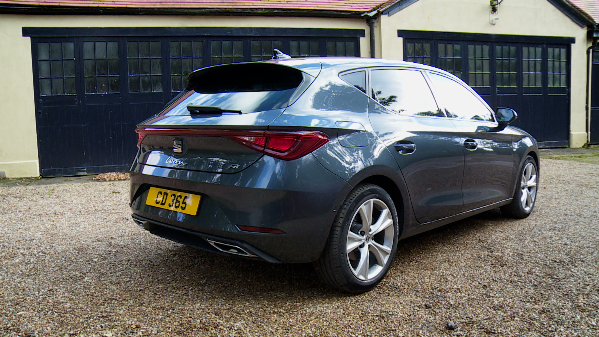 SEAT LEON HATCHBACK 1.5 eTSI 115 SE 5dr DSG [DAP]
